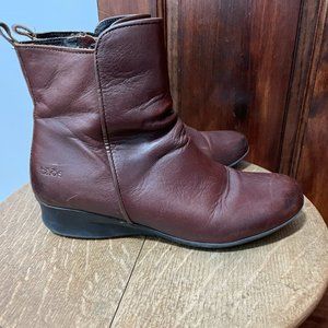 Taos leather booties